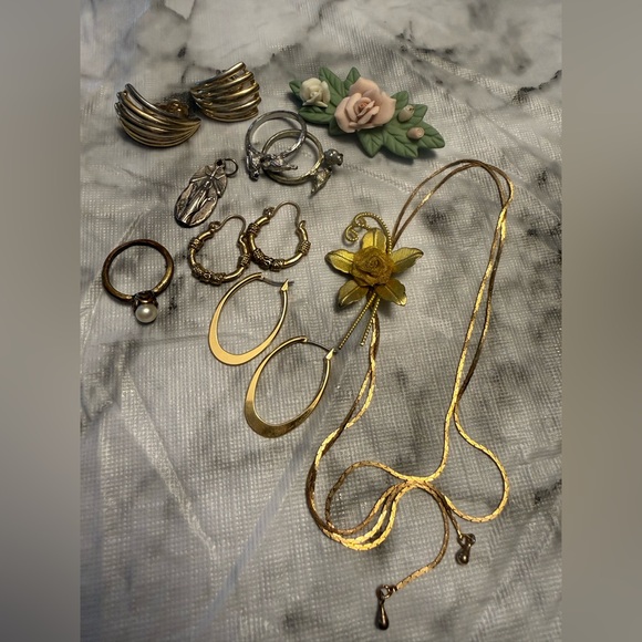 Jewelry - Jewelry Lot #2